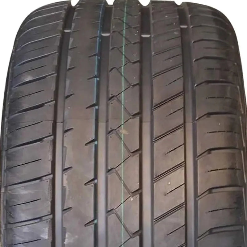 235/30ZR20 88W XL Ultra-High-Performance All-Season Tire – Sport-Tuned Handling